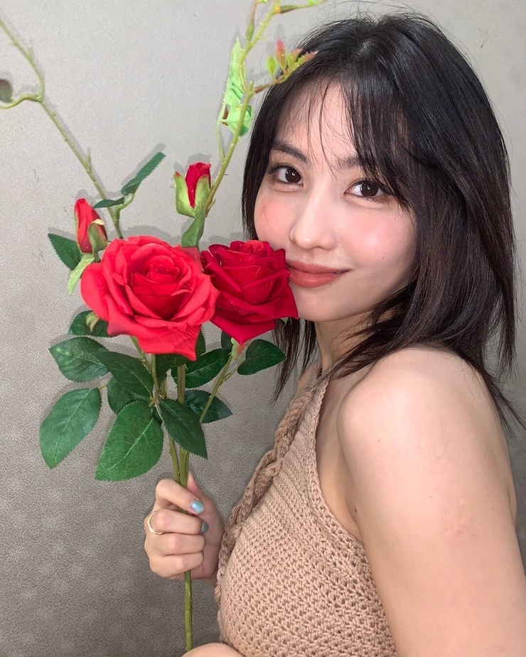 Hirai Momo