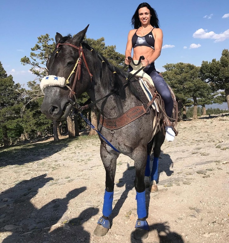 Lena Ovchynnikova Lena Ovchynnikova