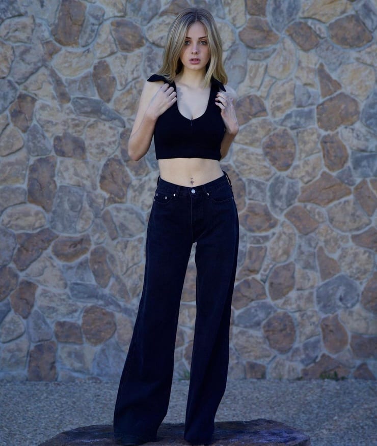 India Woollard India Woollard