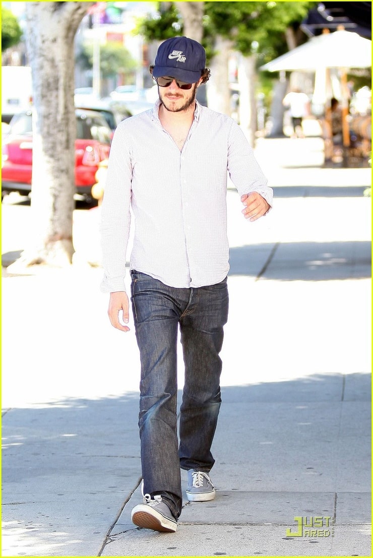 Adam Brody