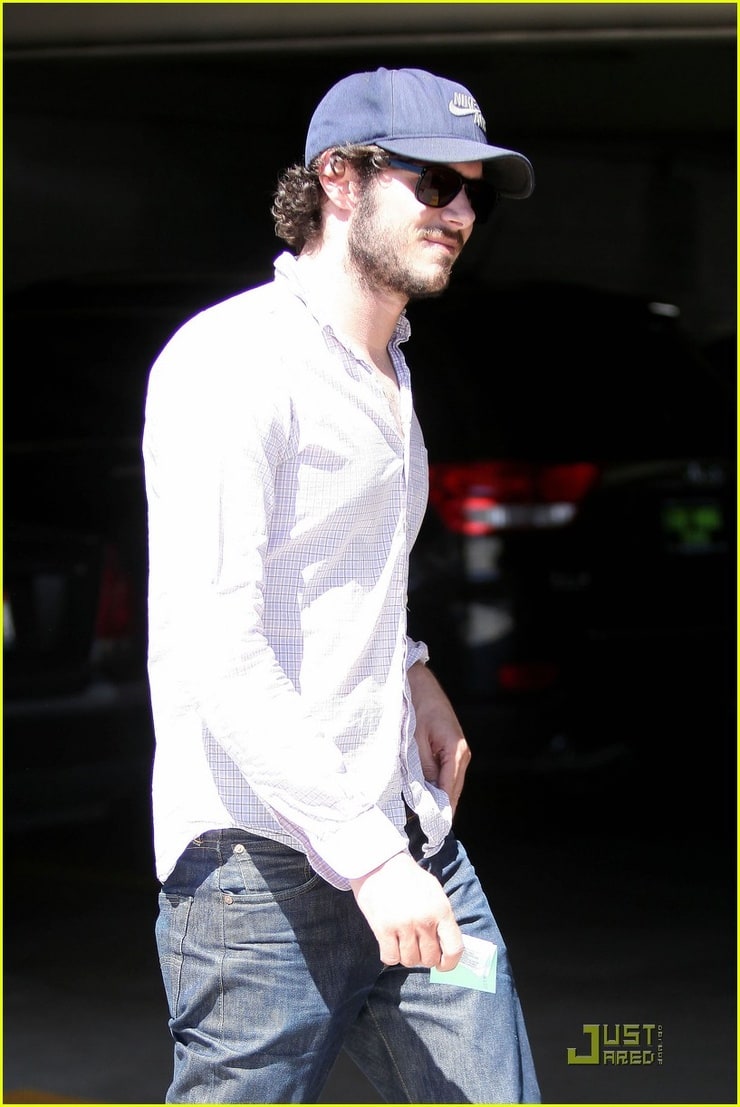 Adam Brody