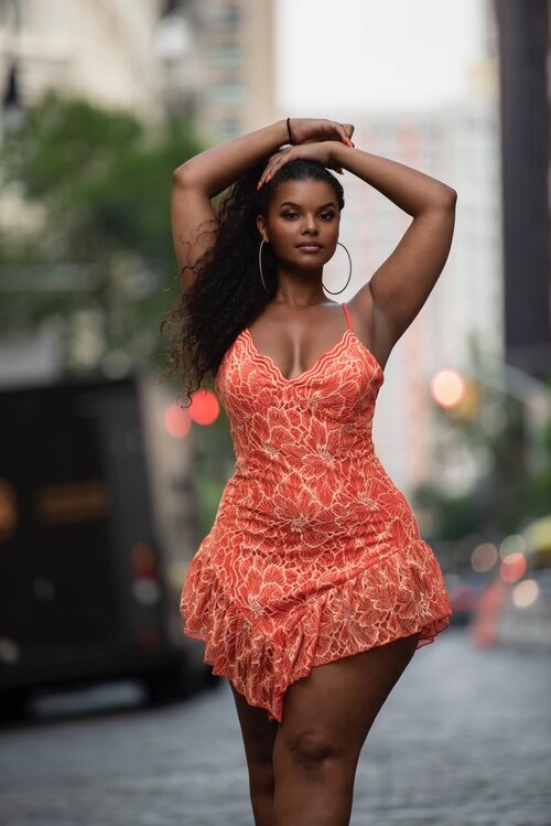 Leslie Sidora