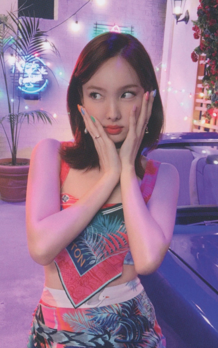 Im Nayeon