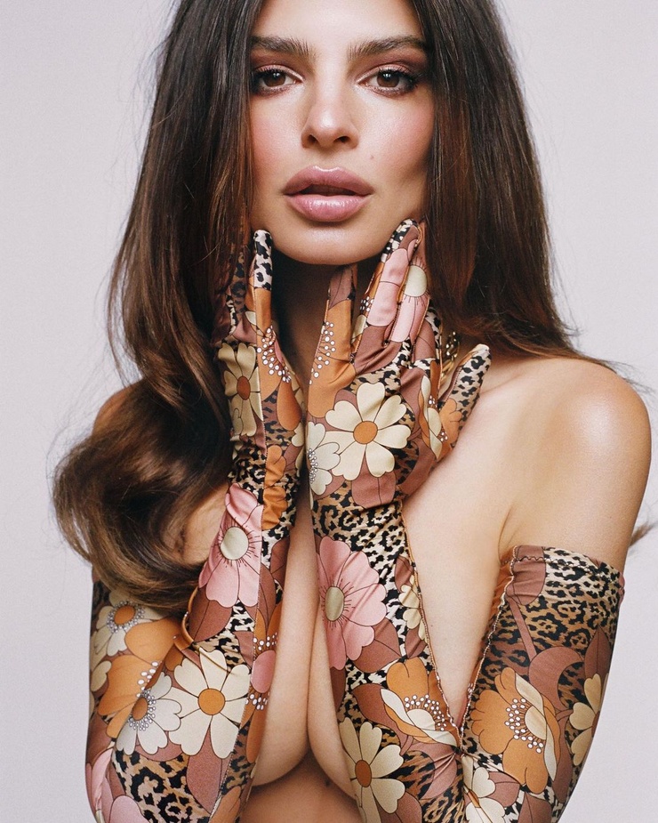 Emily Ratajkowski Emily Ratajkowski