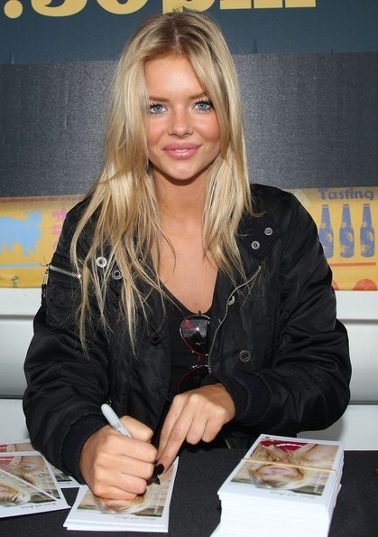 Samara Weaving Samara Weaving