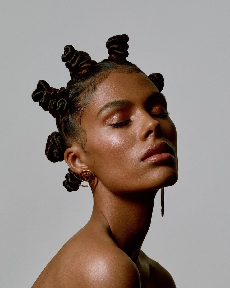 Tina Kunakey