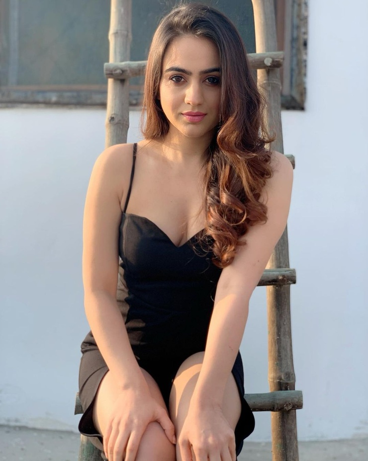 Aksha Pardasany