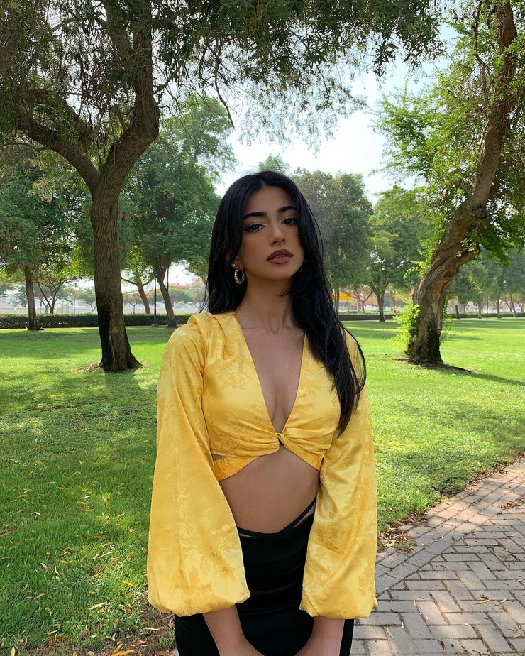 Iffat Marashi