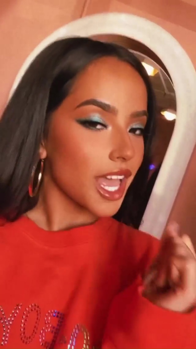 Becky G.