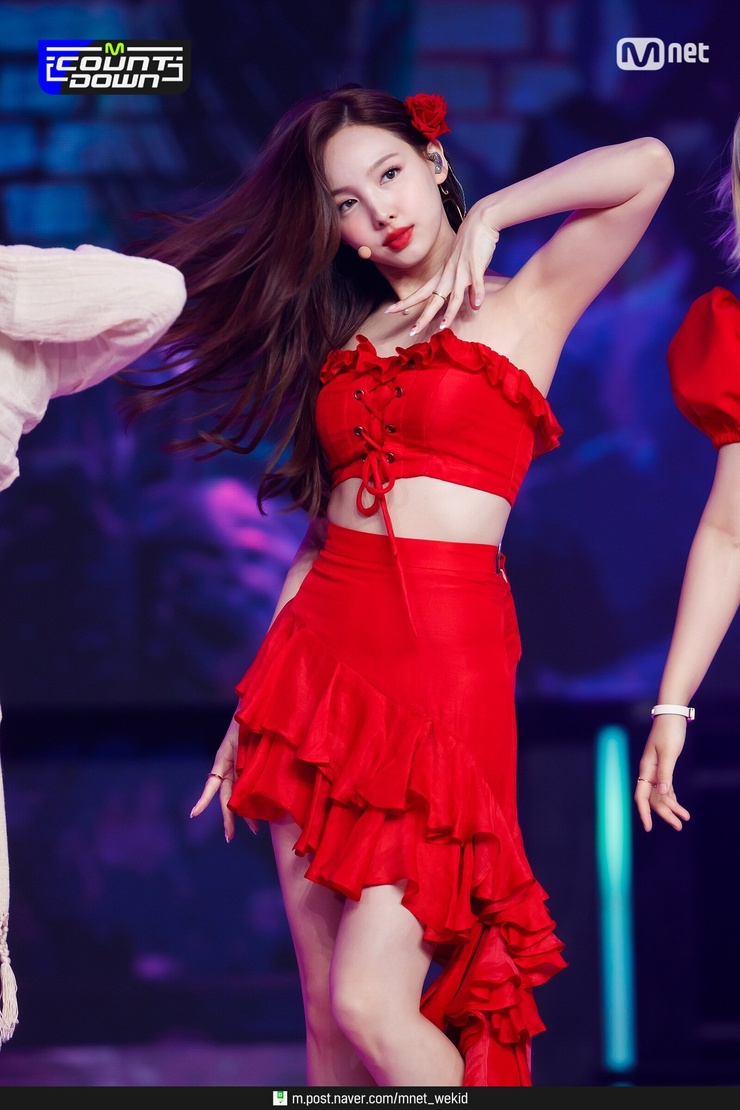 Im Nayeon