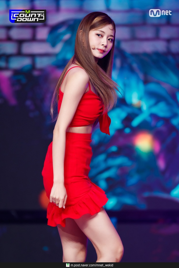 Chou Tzu-yu (Tzuyu)