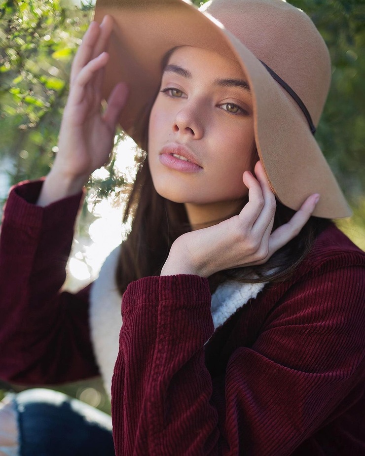 Laneya Grace Laneya Grace