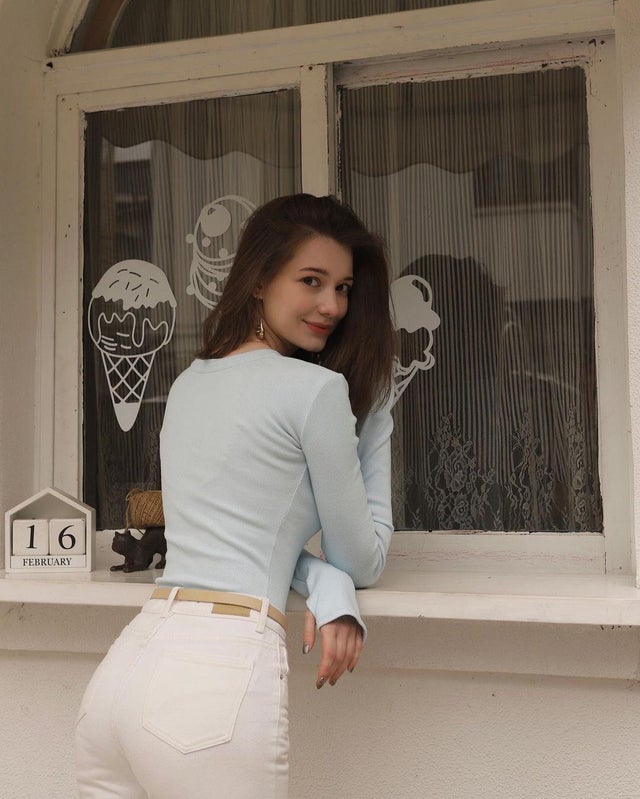 Anastasia Cebulska Anastasia Cebulska
