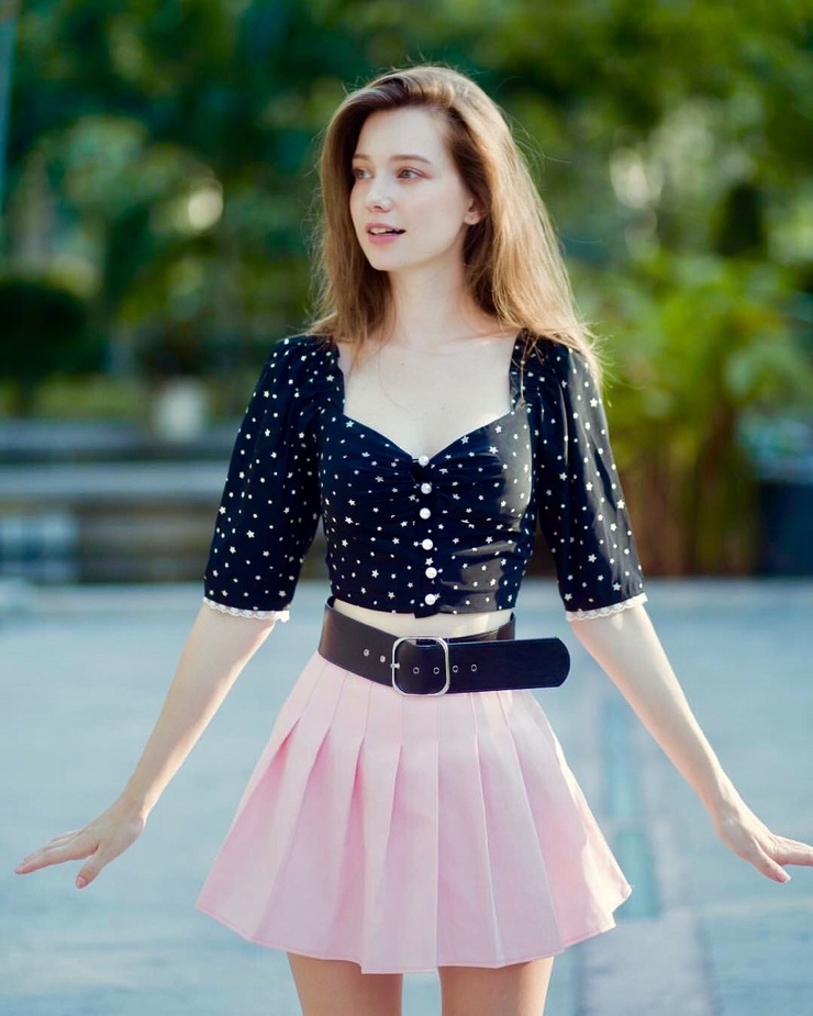 Anastasia Cebulska Anastasia Cebulska