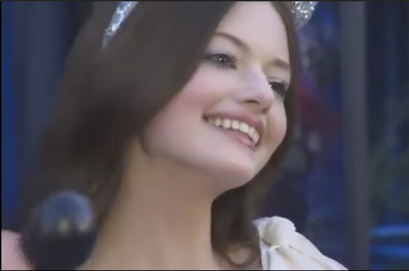 Mackenzie Foy Mackenzie Foy