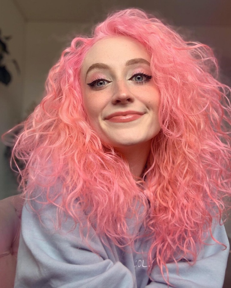 Janet Devlin