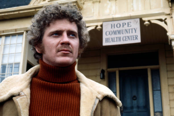 Robert Foxworth