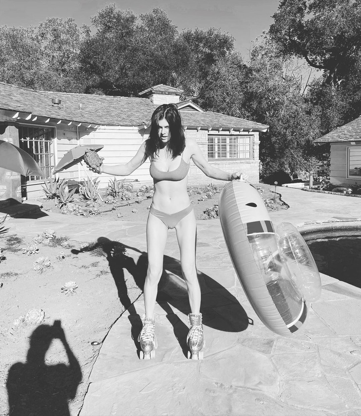 Alexandra Daddario Alexandra Daddario