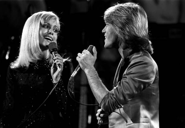 Olivia Newton-John Olivia Newton-John
