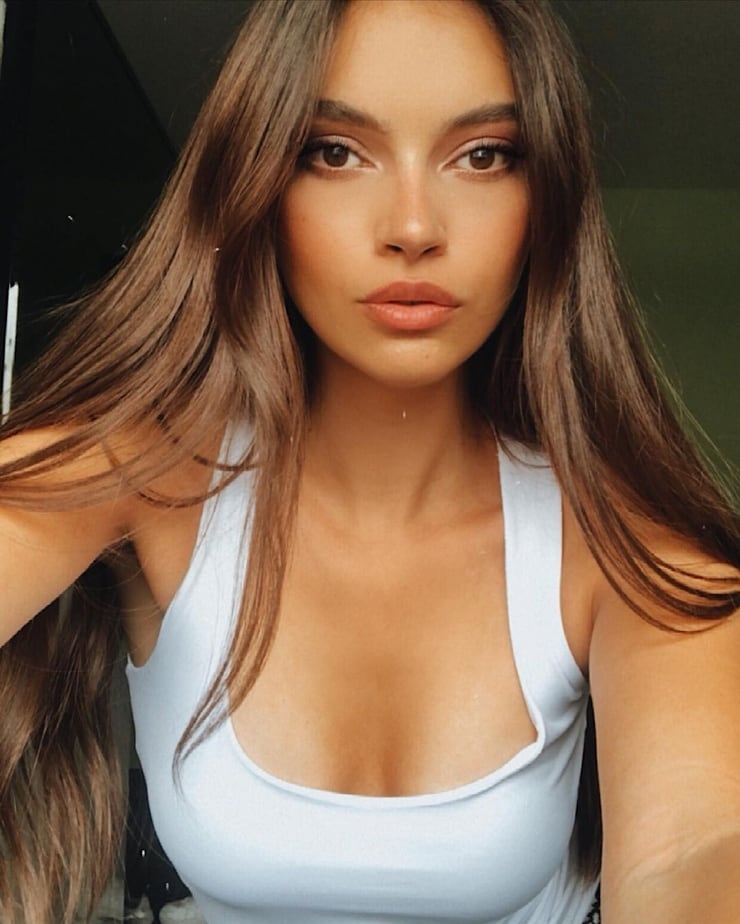 Laura Theresa