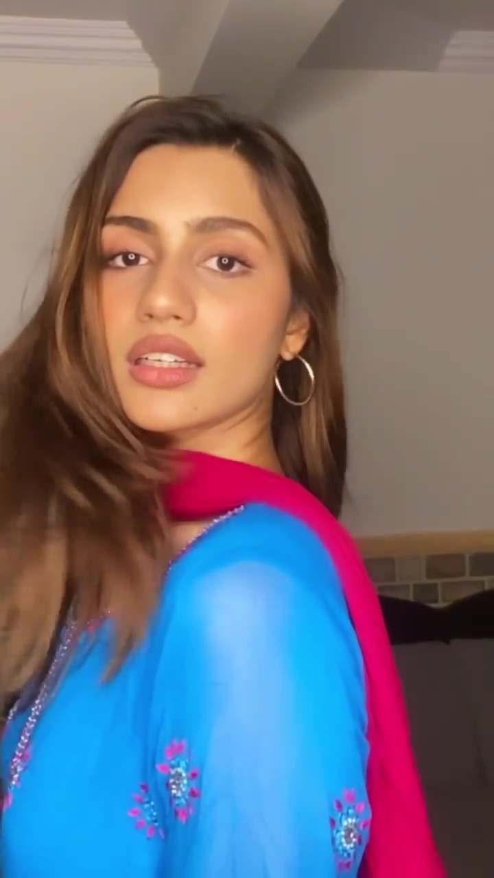 Anushka Luhar