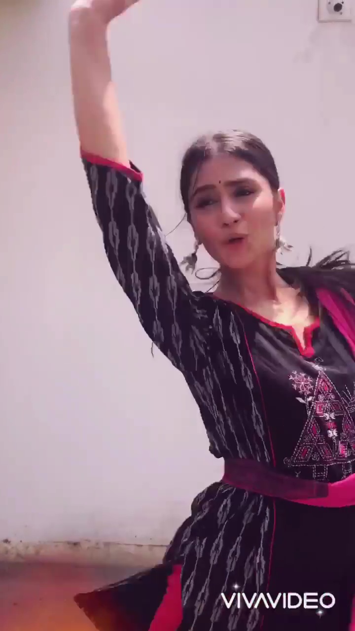 Anushka Luhar