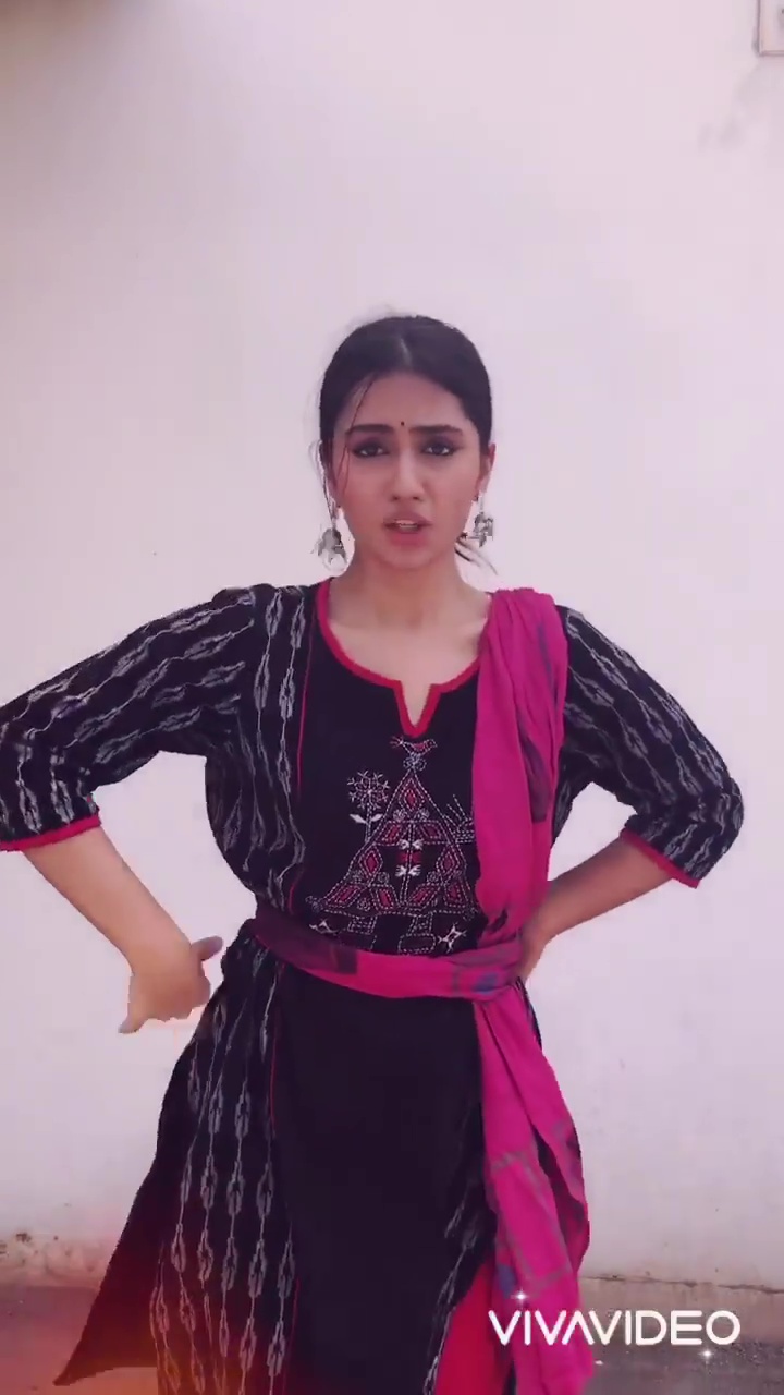 Anushka Luhar