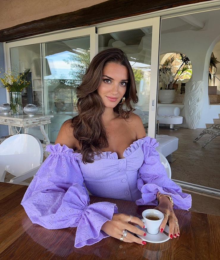 Gabrielle Caunesil Gabrielle Caunesil