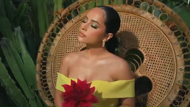 Becky G.