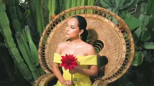 Becky G.