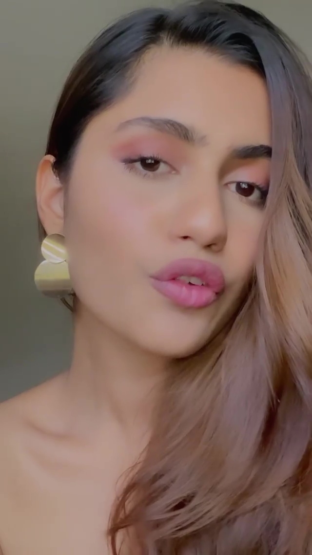 Anushka Luhar