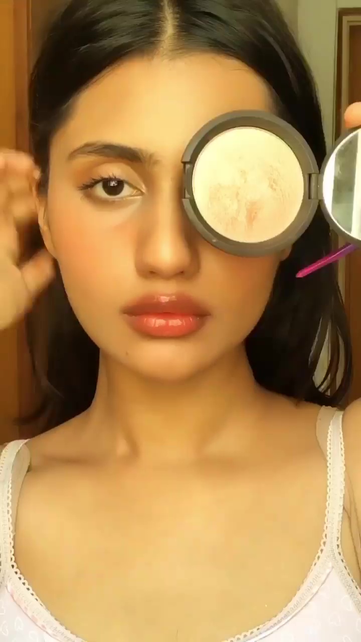 Anushka Luhar