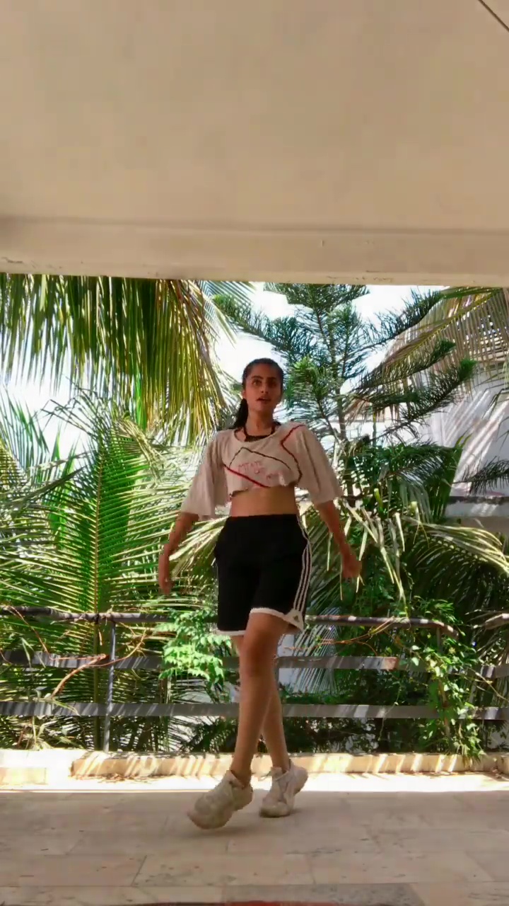 Anushka Luhar