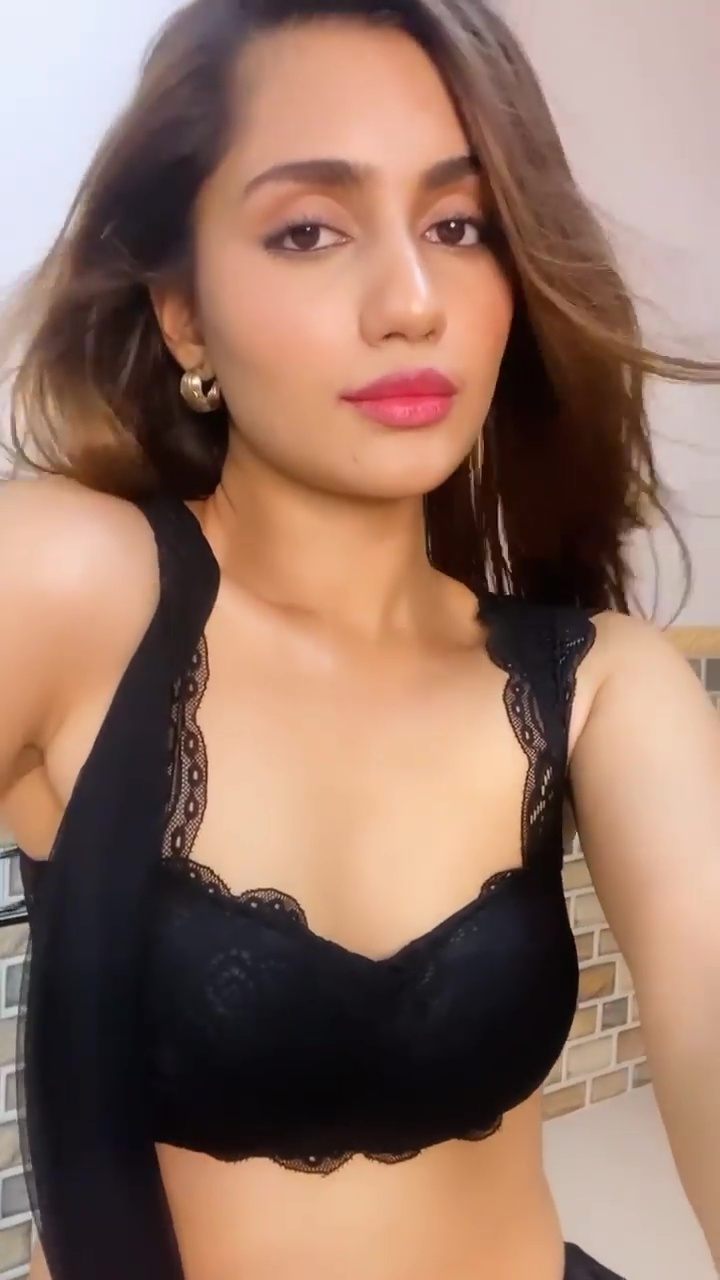 Anushka Luhar