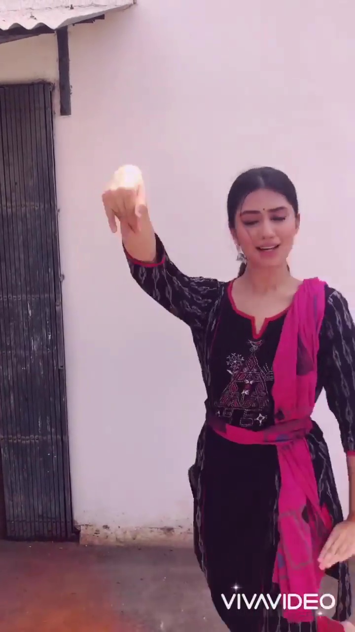 Anushka Luhar