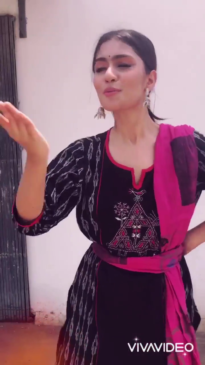 Anushka Luhar