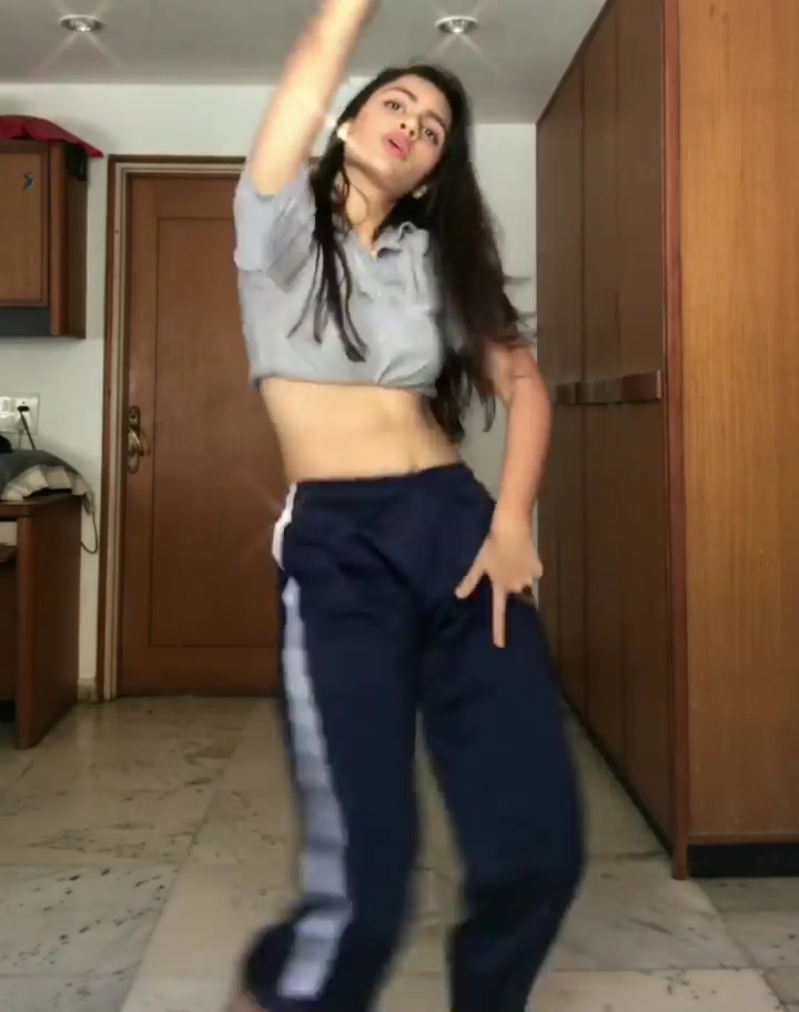 Anushka Luhar