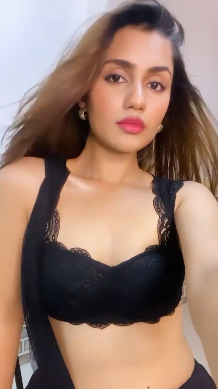 Anushka Luhar