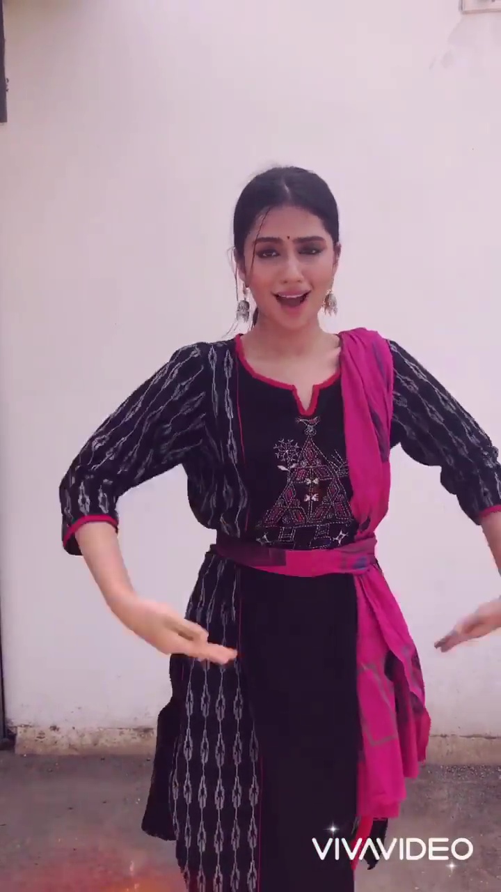 Anushka Luhar
