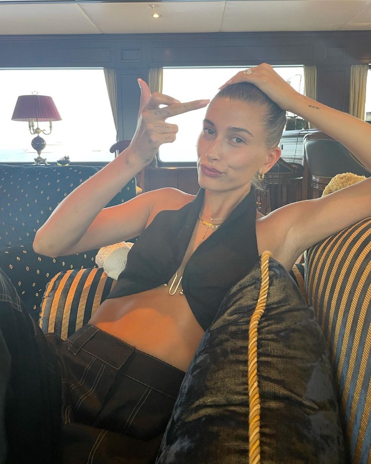 Hailey Baldwin