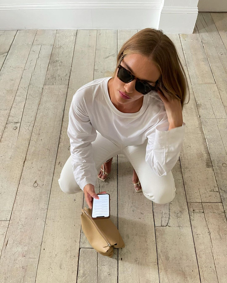 Rosie Huntington-Whiteley Rosie Huntington-Whiteley