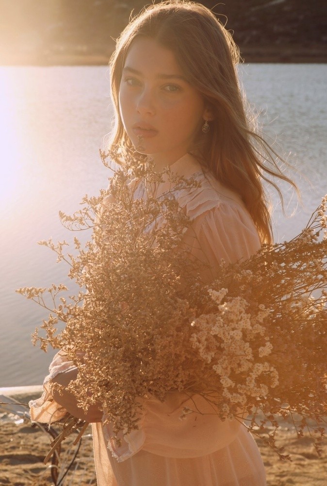 Ella Eve Boath