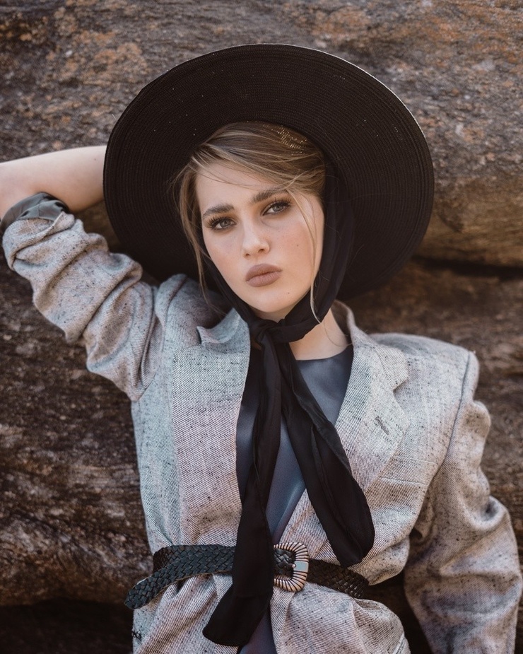 Ella Eve Boath