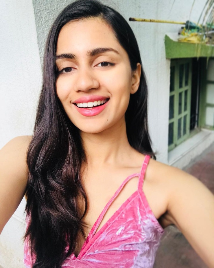 Anushka Luhar