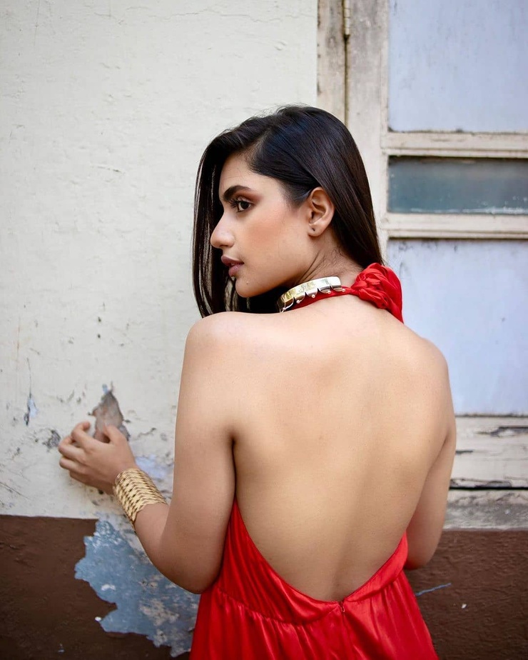 Anushka Luhar
