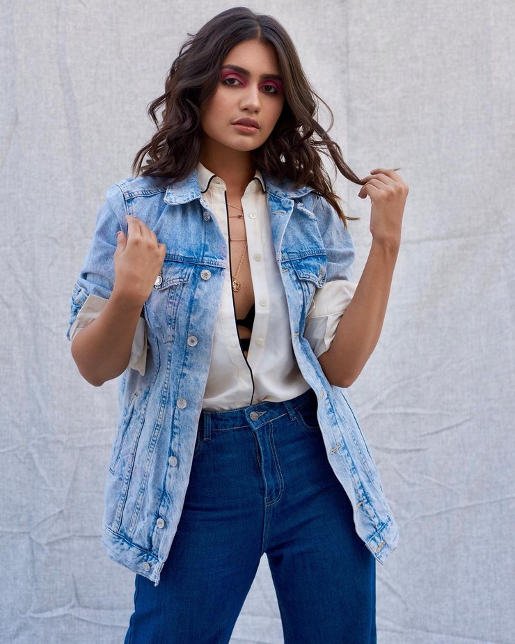 Anushka Luhar