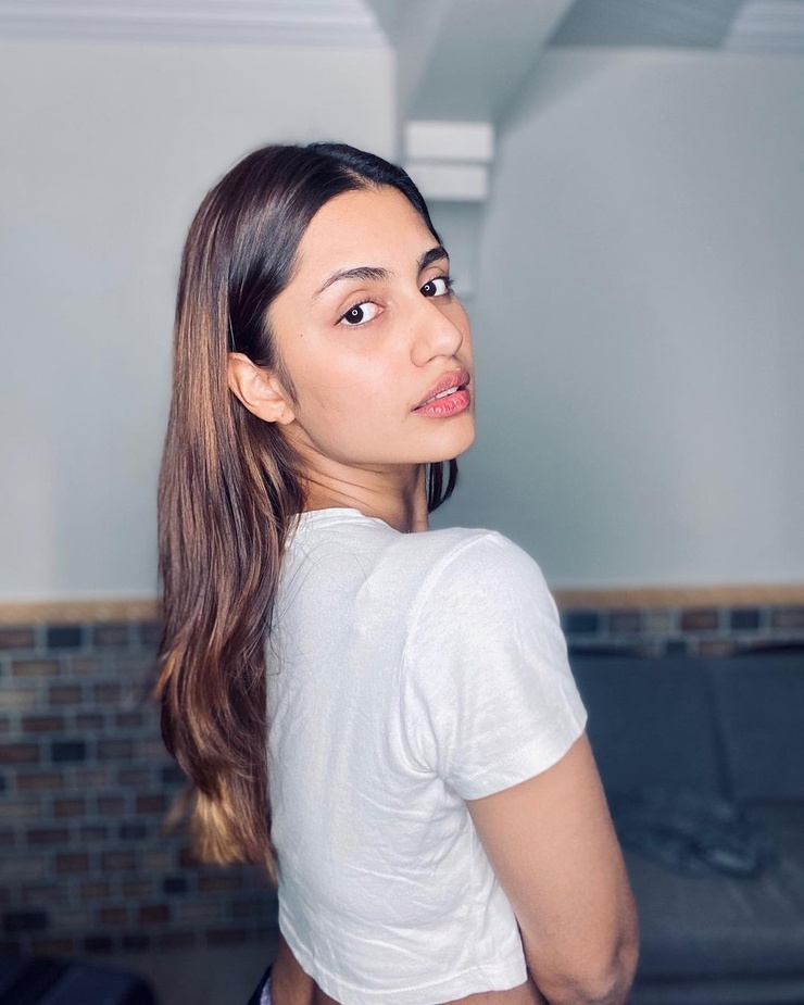 Anushka Luhar