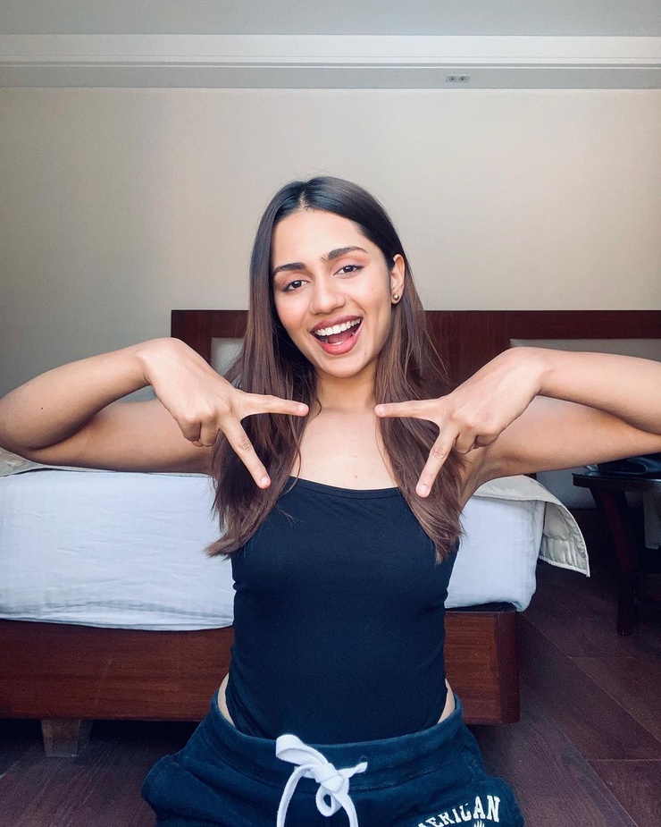 Anushka Luhar