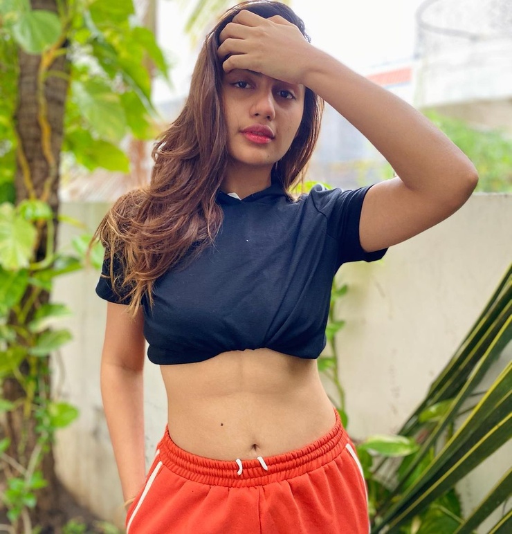 Anushka Luhar