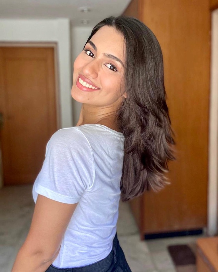 Anushka Luhar